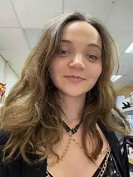 TheYourL online show from April 8, 2026, 9:38 pm