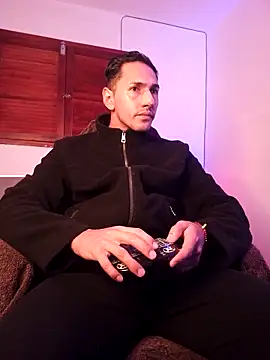 Joylopez fit online show from March 25, 2026, 11:31 am