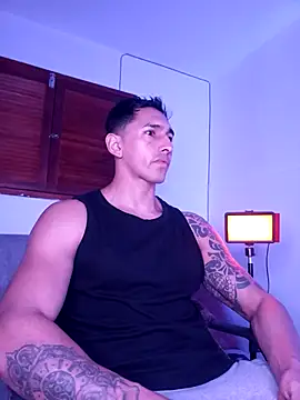 Joylopez fit online show from November 18, 2025, 12:41 pm