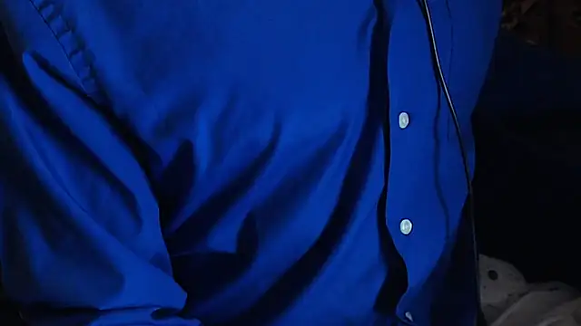 dominatingblacklove online show from January 15, 2026, 6:17 am