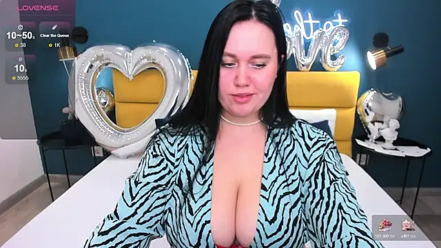 GloriaBates online show from February 16, 2025, 12:41 am