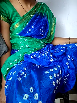 lovelygirl4567 online show from March 16, 2025, 7:26 am