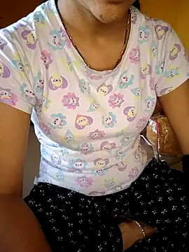 lovelygirl4567 online show from March 22, 2025, 5:39 am