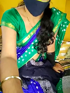 lovelygirl4567 online show from March 14, 2025, 12:18 pm