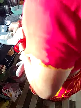 lovelygirl4567 online show from September 9, 2025, 2:32 am