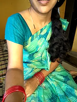 lovelygirl4567 online show from September 29, 2025, 7:04 am