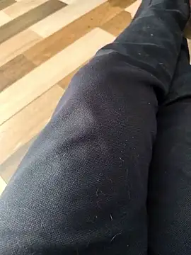 lovelygirl4567 online show from September 20, 2025, 3:11 am