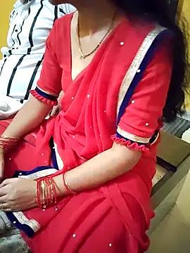 lovelygirl4567 online show from September 23, 2025, 4:36 pm