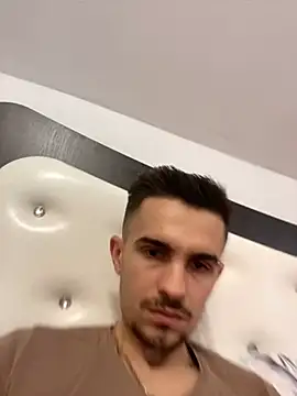 Demonpull69 online show from February 19, 2025, 2:33 pm