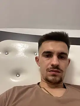 Demonpull69 online show from February 15, 2025, 8:01 pm