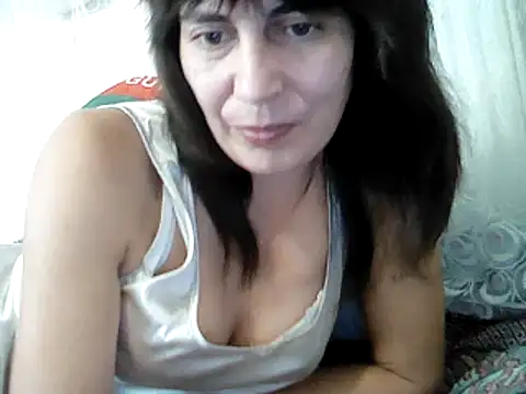 Snapshot of Amalia_Cori chatting on December 31, 2024, 5:29 pm Amalia Cori online show from December 31, 2024, 5:29 pm