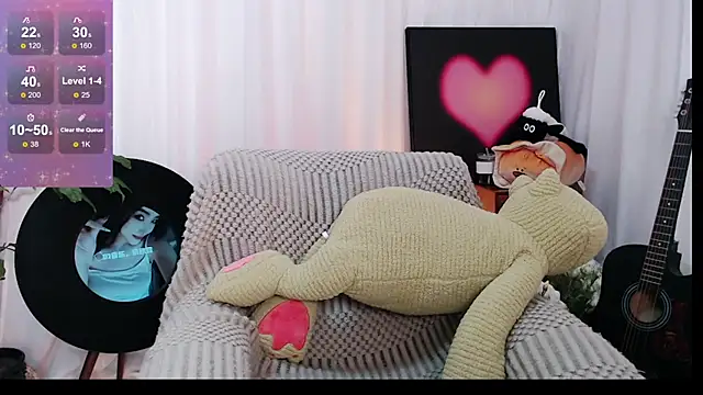 xiaotiantian-76 online show from September 25, 2025, 1:44 am