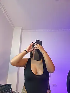 Gretta Hot online show from October 28, 2025, 7:46 pm