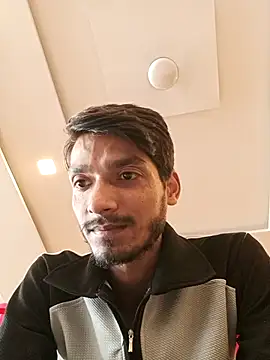 Snapshot of Tarun_0026 chatting on September 29, 2025, 10:11 am Tarun 0026 online show from September 29, 2025, 10:11 am