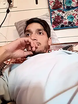 Snapshot of Tarun_0026 chatting on September 15, 2025, 10:05 am Tarun 0026 online show from September 15, 2025, 10:05 am