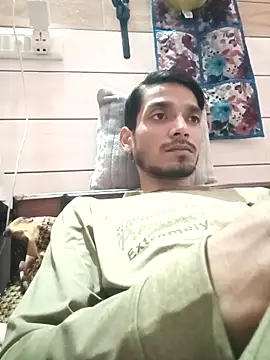 Snapshot of Tarun_0026 chatting on September 20, 2025, 4:45 pm Tarun 0026 online show from September 20, 2025, 4:45 pm