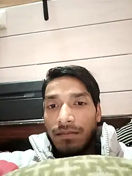 Snapshot of Tarun_0026 chatting on February 13, 2025, 2:31 pm Tarun 0026 online show from February 13, 2025, 2:31 pm