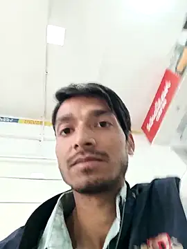 Snapshot of Tarun_0026 chatting on February 21, 2025, 11:11 am Tarun 0026 online show from February 21, 2025, 11:11 am
