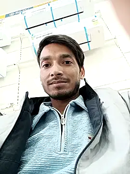Snapshot of Tarun_0026 chatting on February 23, 2025, 11:44 am Tarun 0026 online show from February 23, 2025, 11:44 am
