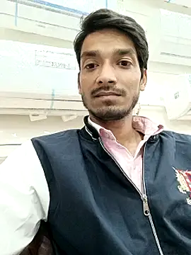 Snapshot of Tarun_0026 chatting on February 26, 2025, 1:11 pm Tarun 0026 online show from February 26, 2025, 1:11 pm