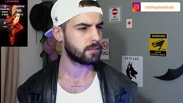 HairyRobxxx online show from January 14, 2026, 5:38 pm