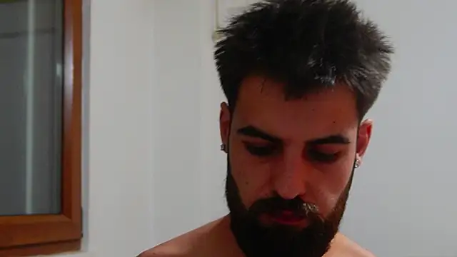 HairyRobxxx online show from July 5, 2026, 7:10 pm