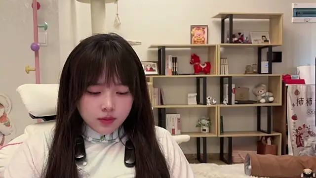 Chenjing0 online show from February 20, 2026, 4:31 am