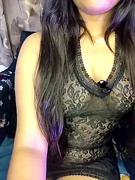 Hot  sallie online show from April 14, 2026, 7:13 am