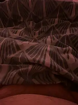 calypsohot online show from February 18, 2026, 9:33 pm