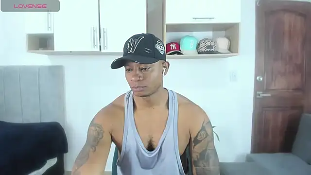 Josep Ston online show from September 18, 2025, 5:38 pm