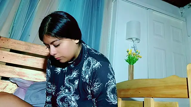 Snapshot of lana_reverse chatting on January 8, 2025, 10:06 pm lana reverse online show from January 8, 2025, 10:06 pm