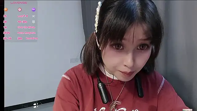 Lucky-xiuxiu online show from October 11, 2025, 4:19 pm