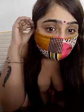 shreya1765 online show from January 16, 2025, 11:15 am