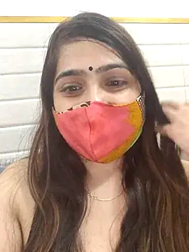 shreya1765 online show from February 22, 2025, 11:24 am