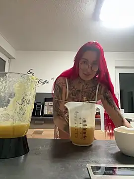 Snapshot of Mia-Fuchs chatting on February 6, 2026, 6:26 pm Mia-Fuchs online show from February 6, 2026, 6:26 pm