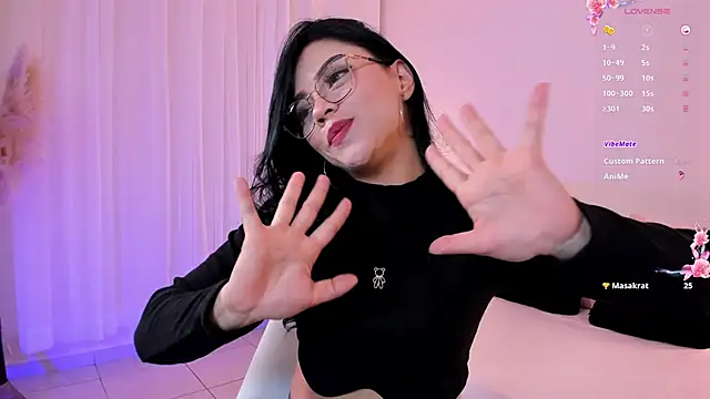gabi sanzz  online show from March 9, 2025, 6:11 pm