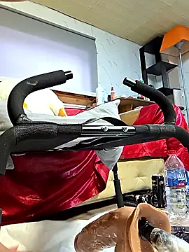 Snapshot of zasmin3 chatting on October 12, 2025, 12:23 am zasmin3 online show from October 12, 2025, 12:23 am