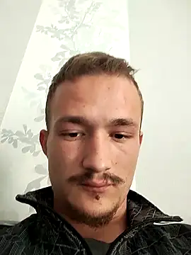 frankthefuck69 online show from April 22, 2026, 8:21 am