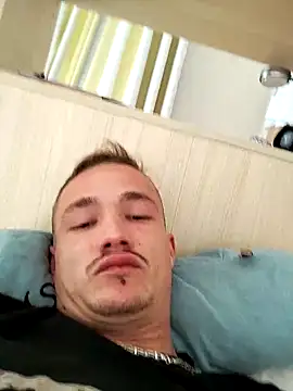 frankthefuck69 online show from October 20, 2025, 10:38 am