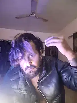 Snapshot of MAGNETICDADDY8 chatting on January 3, 2025, 7:50 pm MAGNETICDADDY8 online show from January 3, 2025, 7:50 pm