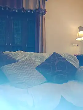 MAGNETICDADDY8 online show from November 1, 2025, 3:39 pm