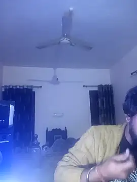 Snapshot of MAGNETICDADDY8 chatting on January 3, 2025, 12:51 pm MAGNETICDADDY8 online show from January 3, 2025, 12:51 pm