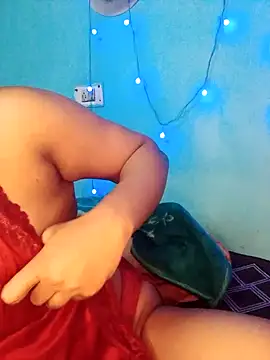 Snapshot of itz_Jezz_love chatting on February 4, 2025, 10:02 pm itz Jezz love online show from February 4, 2025, 10:02 pm