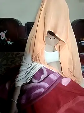 Snapshot of karishma736 chatting on January 15, 2025, 3:18 pm karishma736 online show from January 15, 2025, 3:18 pm