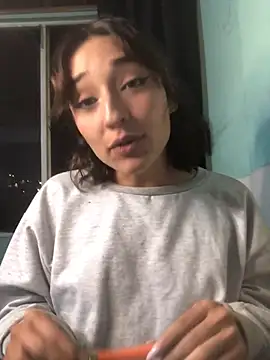 NickiYoung online show from January 10, 2025, 9:02 am