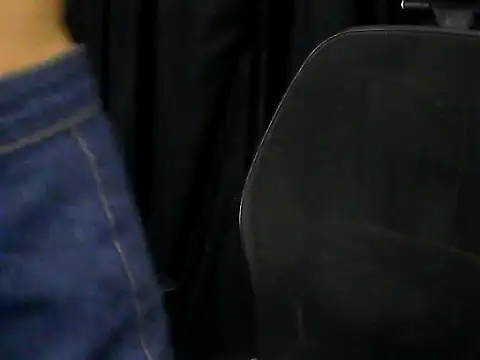 Snapshot of hot-niti chatting on October 13, 2025, 7:15 pm hot-niti online show from October 13, 2025, 7:15 pm