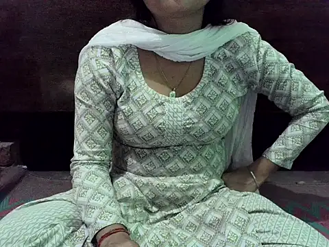 SIYA MAVI online show from March 24, 2026, 8:36 am