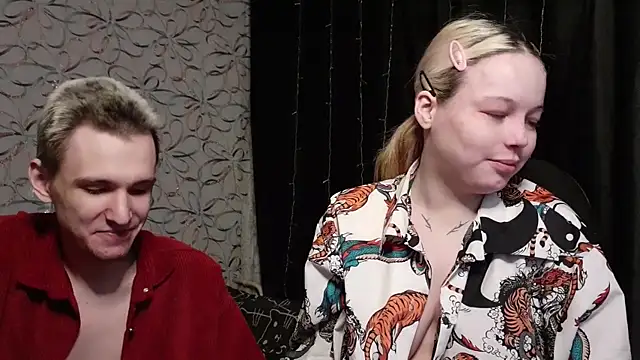 Snapshot of Mia_Mason chatting on February 16, 2025, 5:15 pm Mia Mason online show from February 16, 2025, 5:15 pm