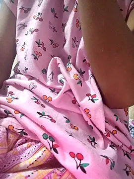 Snapshot of 124pakhi chatting on October 10, 2025, 8:26 am 124pakhi online show from October 10, 2025, 8:26 am