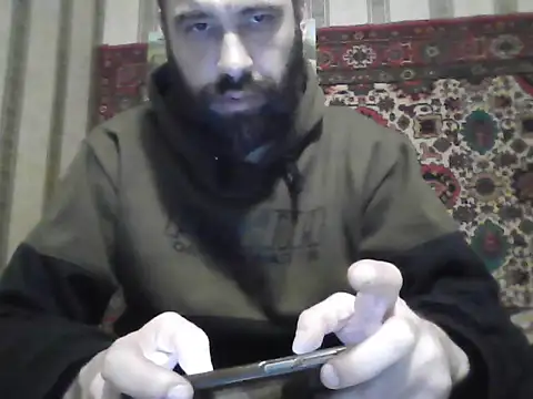 Snapshot of AlferezzSolvajo chatting on October 10, 2025, 10:49 am AlferezzSolvajo online show from October 10, 2025, 10:49 am